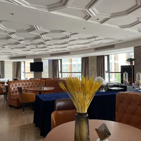 Vienna International Hotel (Xi County Mingyang)