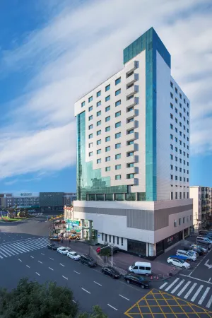 Wanda Holiday Hotel Отели рядом с достопримечательностью «Harbin Institute of Technology»