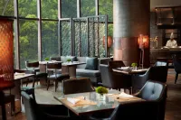 Renaissance Wuhan Hotel