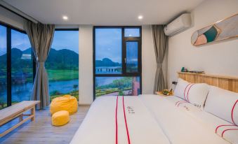 Puzhe Black Qiyu Lake View Homestay (Lover Bridge Shop)