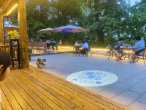 杭州潘園雲漫紅楓民宿 鄰近古井漣漪的酒店