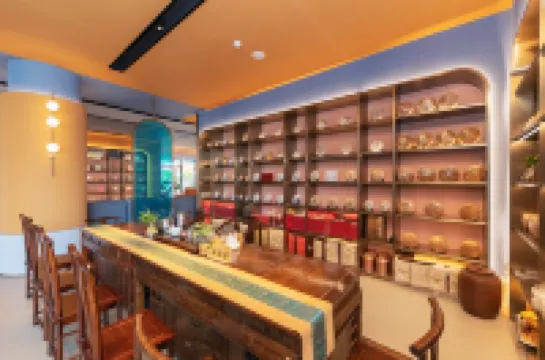 茶香庭民航ホテル