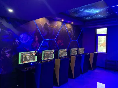Yuexi CARY E-sports Hotel