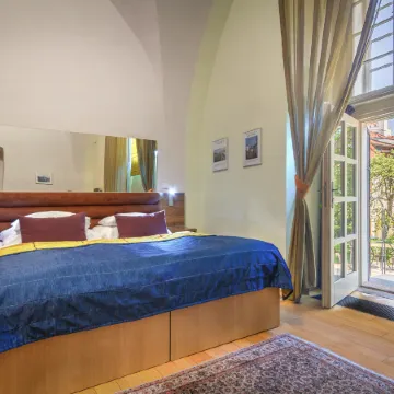 Monastery Hotel Отели рядом с Аэропорт Вацлав Гавел