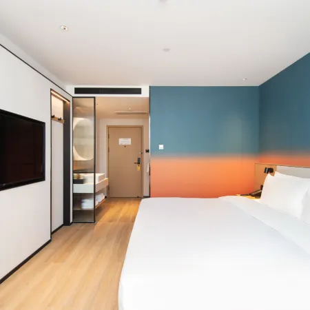 Ni Hao Hotel (Changchun Xian Da Road Xianqiao Subway Station)