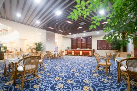 Qianxi Grand Hotel (Qianxi High-Speed Railway Station Pedestrian Street Branch）