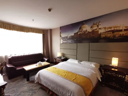 Happy Hotel