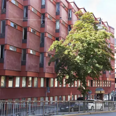 Best Western Kom Hotel Stockholm Hotels near Ropsten
