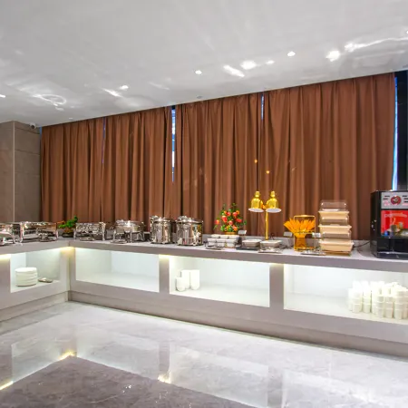 Venus International Hotel (Shaodong High-Speed Railway Station)