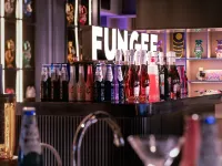 FUNGEE Hotel (Wuyi Square, Nanmenkou Station, Changsha) Hotels near Orange Islet