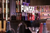 FUNGEE Hotel (Wuyi Square, Nanmenkou Station, Changsha) - 3 Yıldız