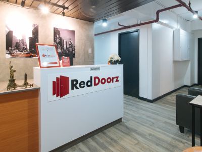 RedDoorz Near SM Sta. Mesa
