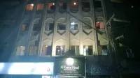 Al Karim Hotel Hotels near Sikandar Art Gallery