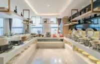 Huasheng Hotel (Haikou Yilong West Road Qilou Old Street Branch)