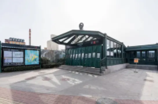 愛琴海公寓（青島台東大悦城店）