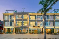 Serene Brit Boutique Hotel Fuxian Lake 위싱 문화 광장 주변 호텔