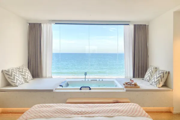 深圳海灘酒店, 白房子·深圳南澳沙灘海景美宿