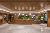 Orange Hotel (Rizhao Huarun Vientiane Mall Rizhao Railway Station Branch)
