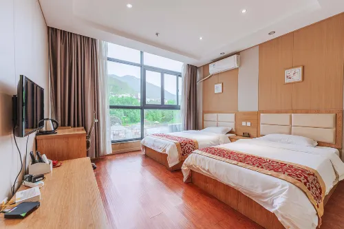 Miyi Longtan Qingquan Kangyang Resort Hotel Hotels in Miyi