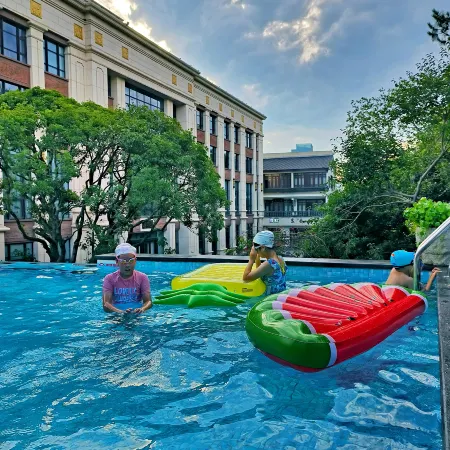 Hangzhou Tonglu Xiruida Silk Resort Hotel