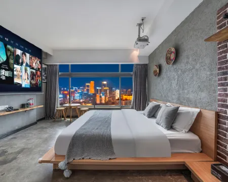 Qimen Theme Hotel (Jiefangbei Hongyadong Shop) Hotels in Chongqing