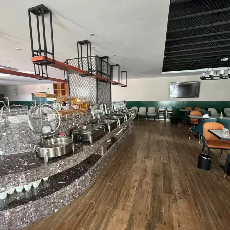 Lavande Hotel (Burqin Youyifeng Road)