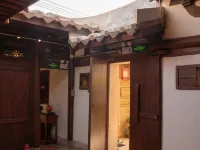 Minnan Yuqing Courtyard Homestay (Kaiyuan Temple Branch, West Street, Quanzhou Ancient City) Hotel in zona Torre Dongxi
