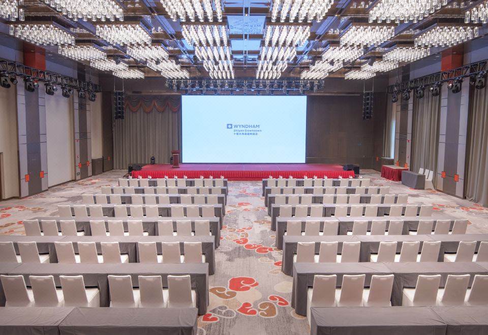 5. 윈덤 시엔 다운..