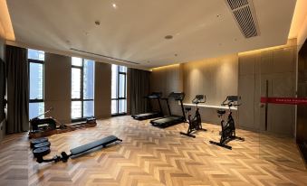Ramada Binjiang Hotel Yichang - Housity