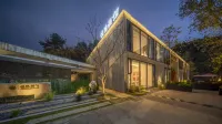 Yueyin Huali Homestay (Yudong Scenic Area)