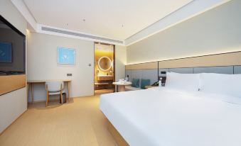 Seasons Hotel (Yancheng century avenue Yongning Automobile City Branch)