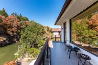 花築奢·六閱茶也·枕山聆溪美宿（武夷山店）