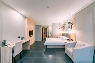 Qingmu Hotel (Middle Zhenxing Road, Dangtu, Ma'anshan) Hotels in Dangtu