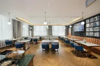 Lan'ou Shangpin Hotel (Kuqa Taikoo Li Night Market)