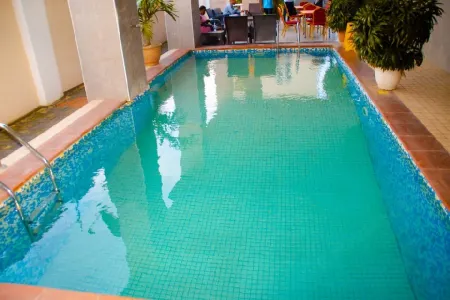 Adsuit Hotel Calabar