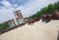 Yingkou Gaizhou Baishawan Shell Seaview Villa Hotel (Gold Coast) - parking
