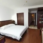 핑양 친수이 호텔