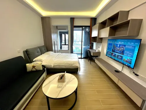 Hairun Service Apartment (Taishan Changdachang Plaza) - Condos