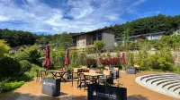 Taipingding Forest Resort Hotels in Yuan'an