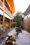 Lushang Youth Hostel