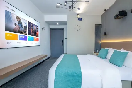 Huanxi Homestay (Jinrong Plaza Lanhe Park Subway Station)