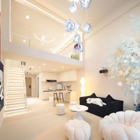 Yibojia Console Gaming Homestay (Shenyang Zhongjie Joy City)