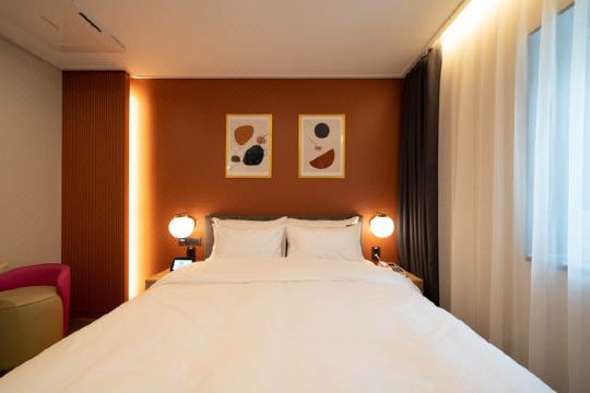 브라운도트 객실