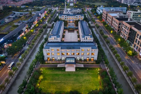 Shanghai Pujiang Country Park Shundi SHY Hotel Отели рядом с достопримечательностью «Hydrophyte Garden （South Gate）»
