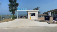 Caotangwan Space Capsule Camp Hotels in Naqing Peninsula Geological Ocean Park