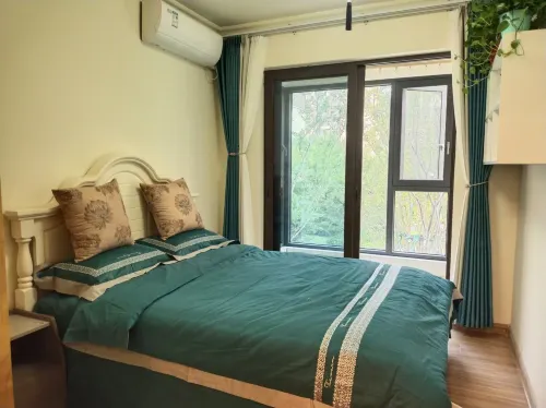 Chunguangli Homestay (Zhengzhou Haichang Ocean Resort Area)