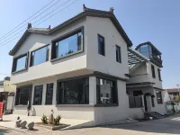 Helan Xiaozhu Homestay (Weishan Lake Tourist Area)