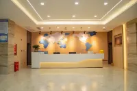 Anlan Yingyue Design Apartment (Tianyi Square Town God's Temple Subway Station)