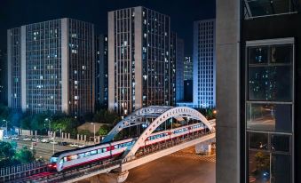 Elong Hotel (Beijing Chang'an Tianjie Qiaohuying Subway )