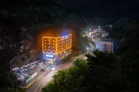 雅江美景大飯店
